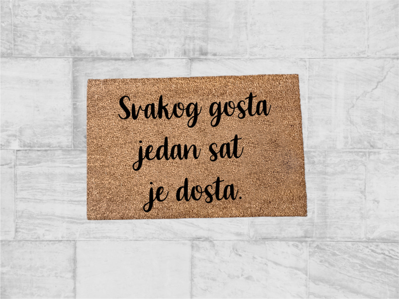 Predpražnik s poljubnim napisom