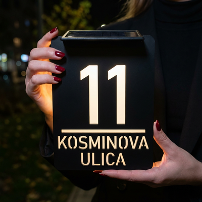 Solar-Hausnummer Lia